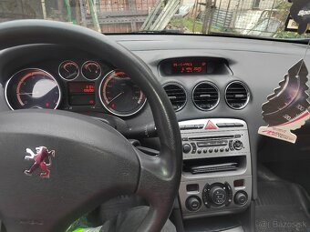 Peugeot 308 - 5