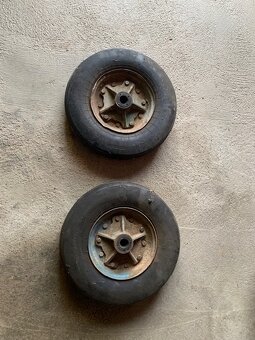 2 kolesá na vozík - 5