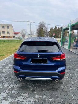 BMW X1 xDrive 20i A/T - 5