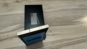 Vymenim Samsung S24 Ultra 512gb v zaruke - ako novy - 5