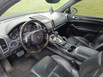 PORSCHE CAYENNE 4.8i - S. - 5