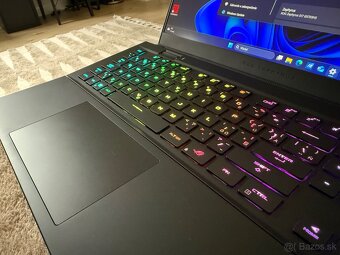Predam Asus ROG Zephyrus S17 GX703H - 5