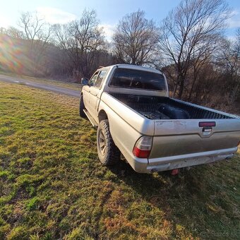 Mitsubishi L200 2,5 85kw TD, automat, uzávierka, hardtop - 5