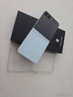 Samsung Z flip5 256g.. - 5