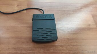 YAMAHA PSR E413 - samohrajka s príslušenstvom - 5