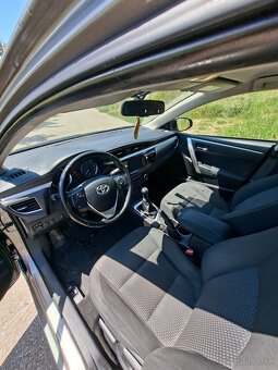Toyota Corolla sedan 1.6 Style - 5