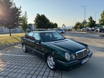 Predam Mercedes E240 V6 avantgarde 1.majitel - 5