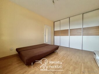 Na prenájom zariadený 1-izbový byt s balkónom na Vajanského - 5