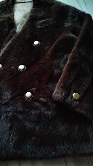Hnedá krátka kožušinová bunda, v. XL/XXL - 5