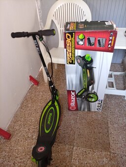 Detská kolobežka Razor E 90 - 5