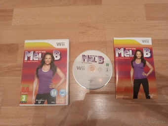 Nintendo Wii-Motion Plus ovládač + Nunchuck + Fit Board - 5