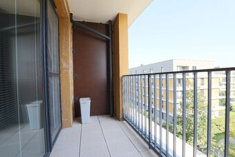 1 izb byt Nový Ružinov - 5