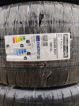 285/40R21 Bridgestone Alenza 001 - 5