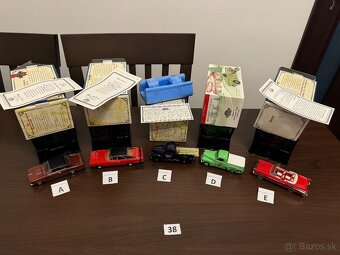 4 cast - Matchbox Yesteryear, Matchbox Dinky ZLACNENE - 5
