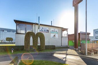 Prenájom - obchodný priestor/showroom - 160m2, 5x parking - 5
