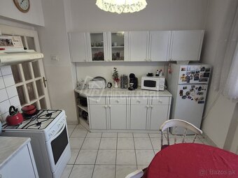 Priestranný 5-izbový RD, čiastočná rekonštrukcia Sl… - 5