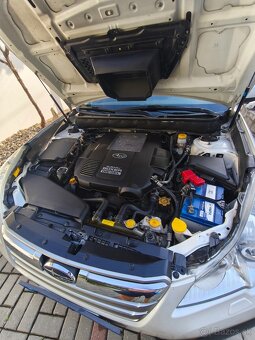 Subaru Outback 2.0D-S Exclusive NAVI CVT - 5