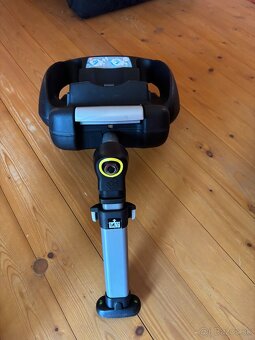 Maxi Cosi vajicko s isofixom - 5