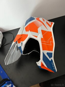 Prilba - 5