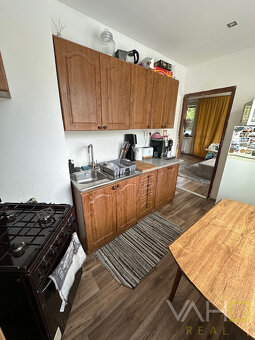 ,,REZERVOVANÝ,, Predaj 3 izbového bytu s dvoma balkónmi - 5