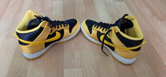 Nike Dunk High Satin Goldenrod - 5