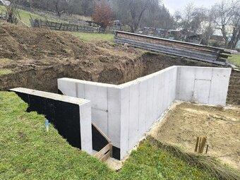 Ponúkame vám komplexné stavebné práce - 5