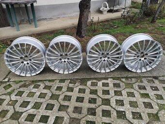 5x112 R18 ET 30x8J stred 76 - 5