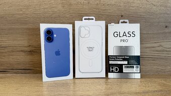 Apple iPhone 16 128 GB Ultramarínový - 5