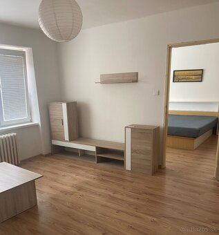 Prenajmem 2 izbový byt v užšom centre Prešova - 5