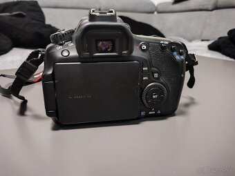 Canon EOS 60D + Canon 18-135mm - 5