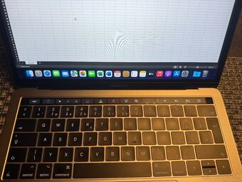 MacBook Pro 13,3” TouchBar 2016 - 5