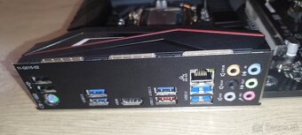 Gigabyte z390 Gaming X - 5