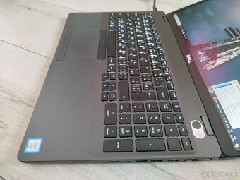 workstation Dell 3541 - Xeon 6-core, 32GB RAM, SSD, Quadro - 5
