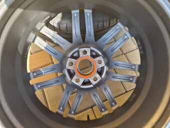 Predám disky+ pneu na HONDA 235 55 r19, 5x114,3 - 5
