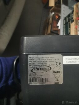 Kompaktný záložný zdroj UPS - 5