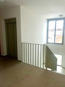 Exkluzívny 1,5 izbový byt s vlastným park. miestom - 5