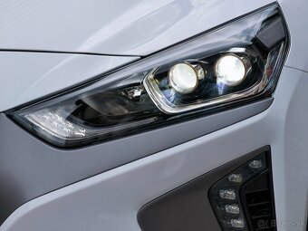 Hyundai Ioniq Electric - 5