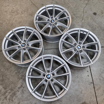 BMW hliníkové disky 5x112 R18 7J ET22 - 5