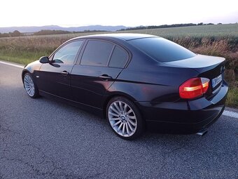 BMW E90 320D - 5