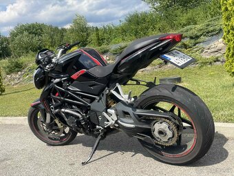 Mv Agusta Brutale 1090R - 5