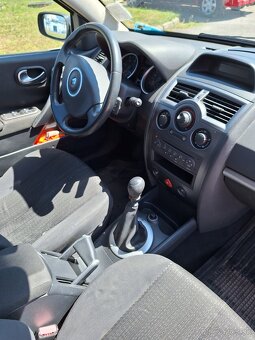 Renault megane - 5