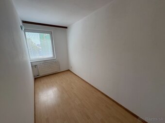 3 izb byt v centre mesta Levice - 5