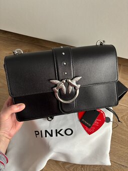 Kožená kabelka Pinko - 5