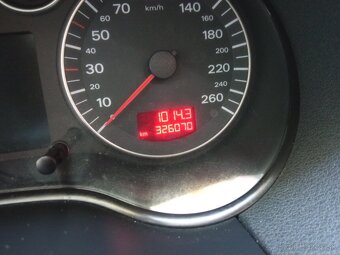 Audi A3 , 2.0 tdi - 5
