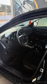 Chevrolet Cruze kombi - 5