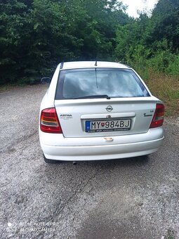 Predám Opel Astra 1.4 benzín 66kw - 5