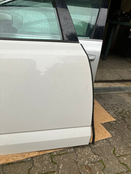 pravy prave zadni dvere skoda octavia iii 3 bile - 5