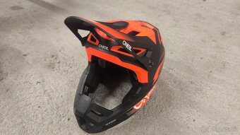 Predám mtb prilby - 5