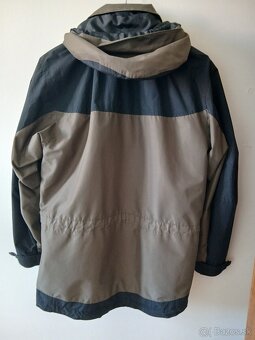 značková bunda - 5