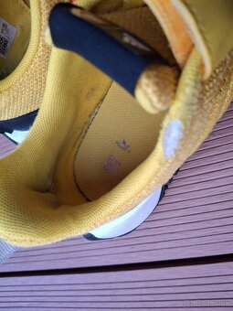 Botasky Lego Adidas - 5